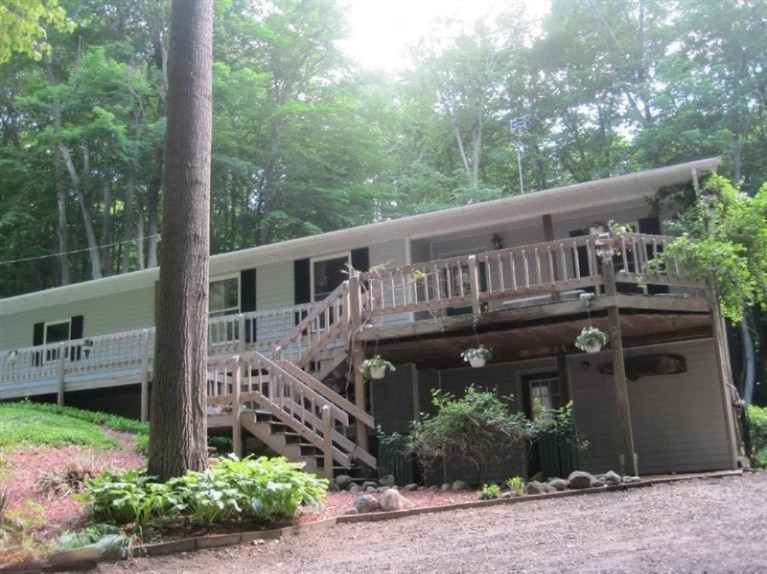 3775 North Hillman Road Stanton, MI 48850 - Photo 1 of 23 Primary Photo