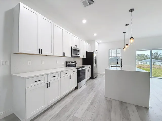 $284,000 | 328 Marion Oaks Course, Ocala, FL 34473