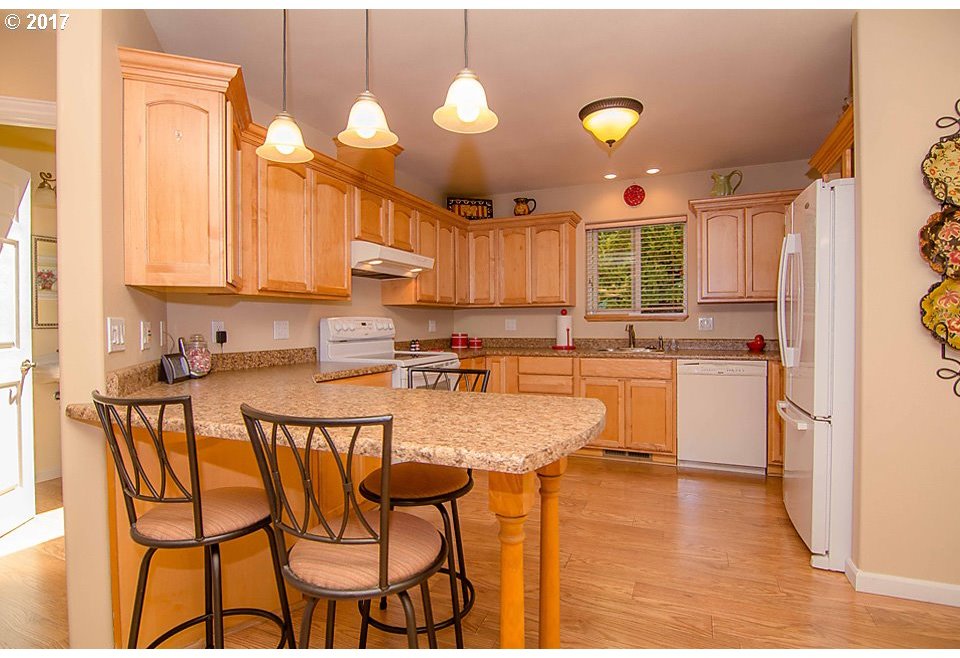 167 Jamie Loop Roseburg, OR 97471 - Photo 14 of 31 Gallery Image 14