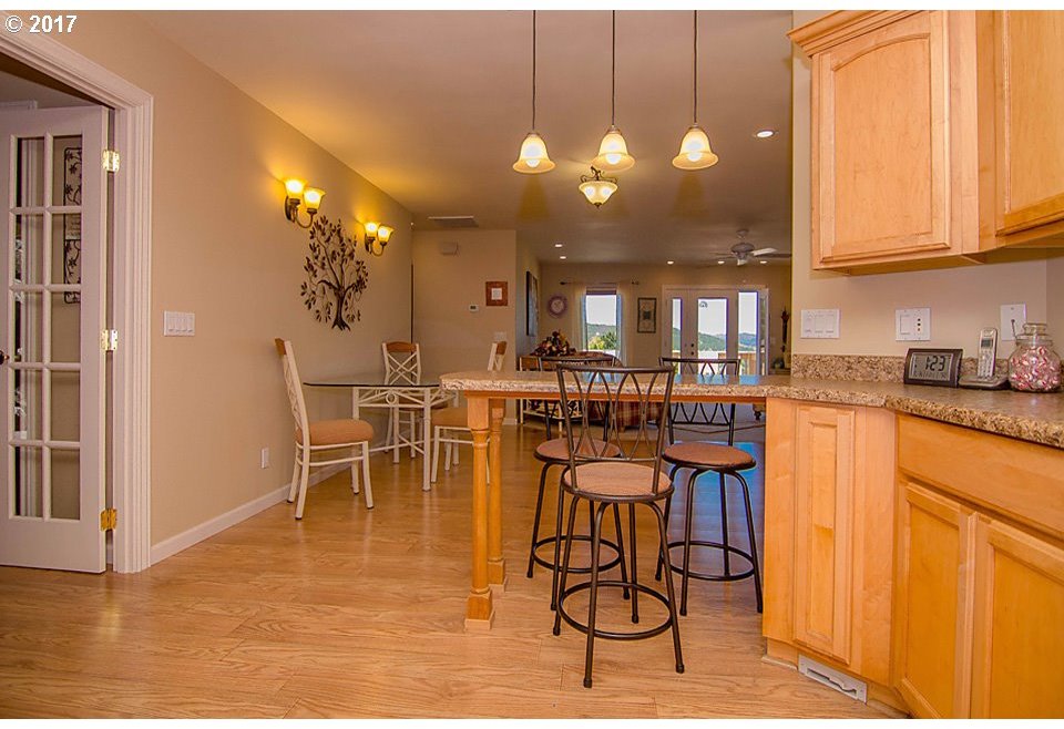 167 Jamie Loop Roseburg, OR 97471 - Photo 18 of 31 Gallery Image 18