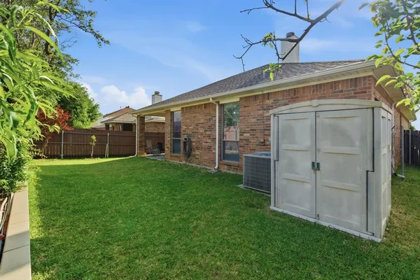 $2,550 | 1442 Furlong Court, Irving, TX 75060