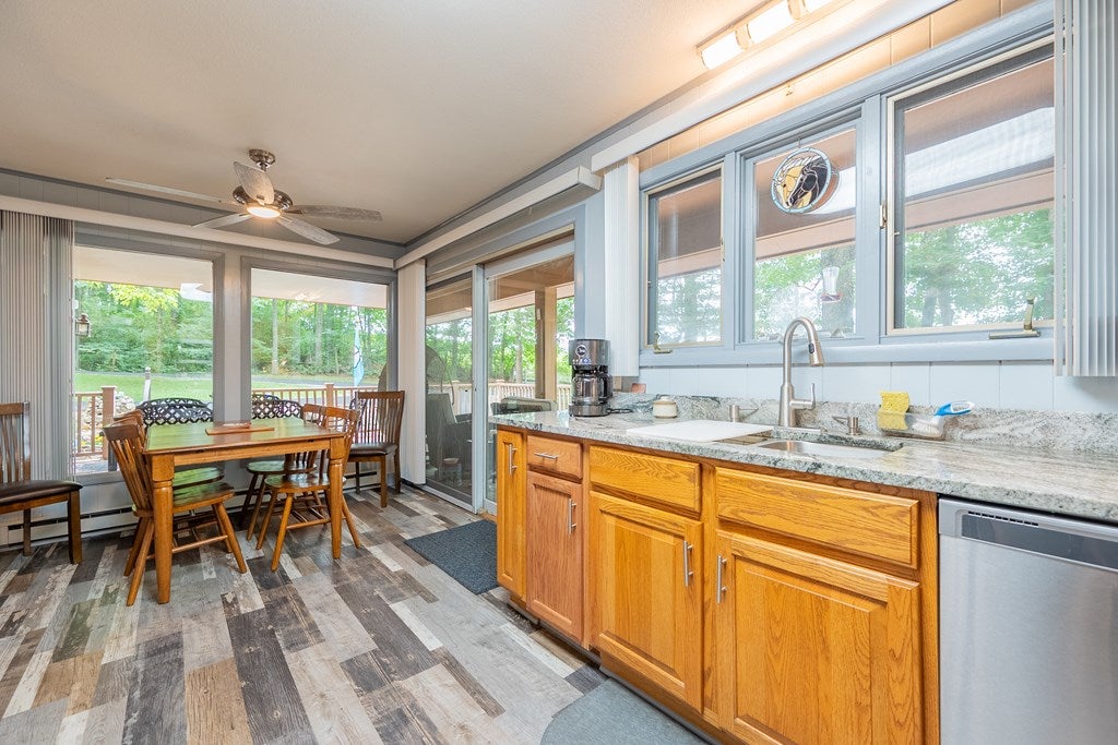 2758 Wysor Road Draper, VA 24324 - Photo 23 of 75 Gallery Image 23