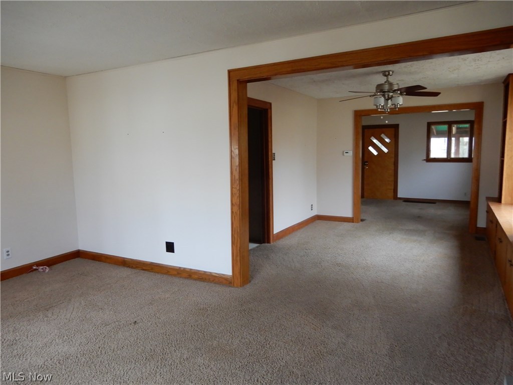 39 South 4th Street Rittman, OH 44270 - Photo 3 of 14