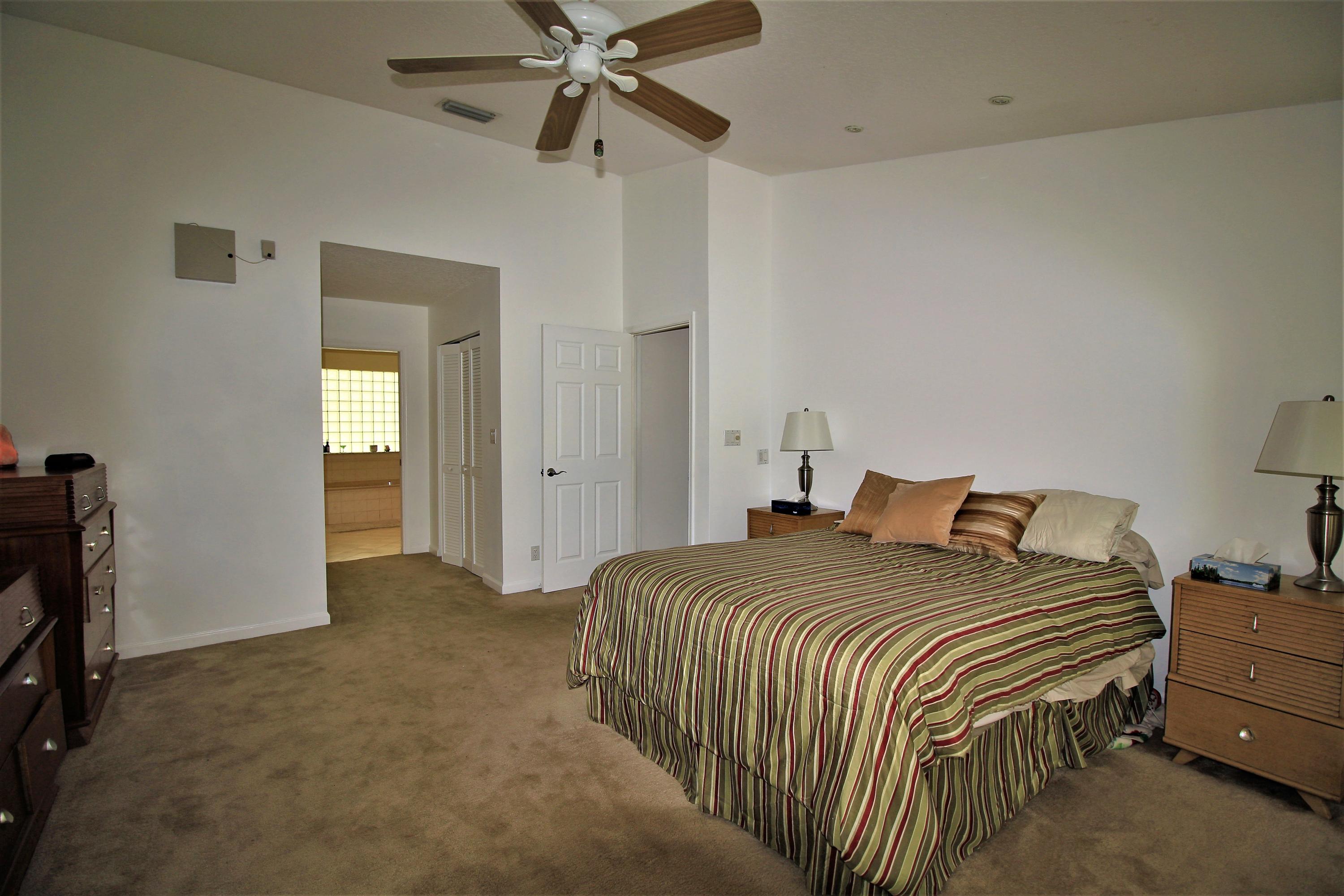 14082 86th Road North Loxahatchee, FL 33470 - Photo 12 of 39 7