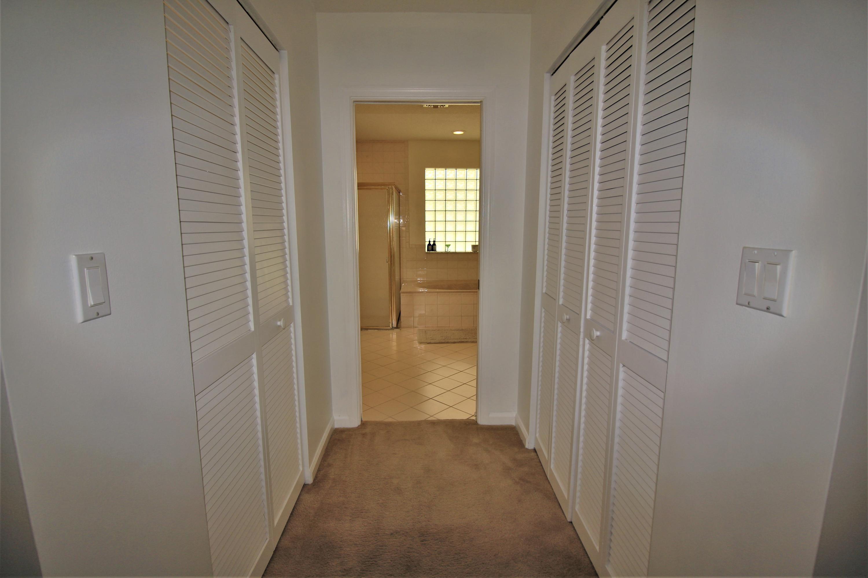 14082 86th Road North Loxahatchee, FL 33470 - Photo 13 of 39 8