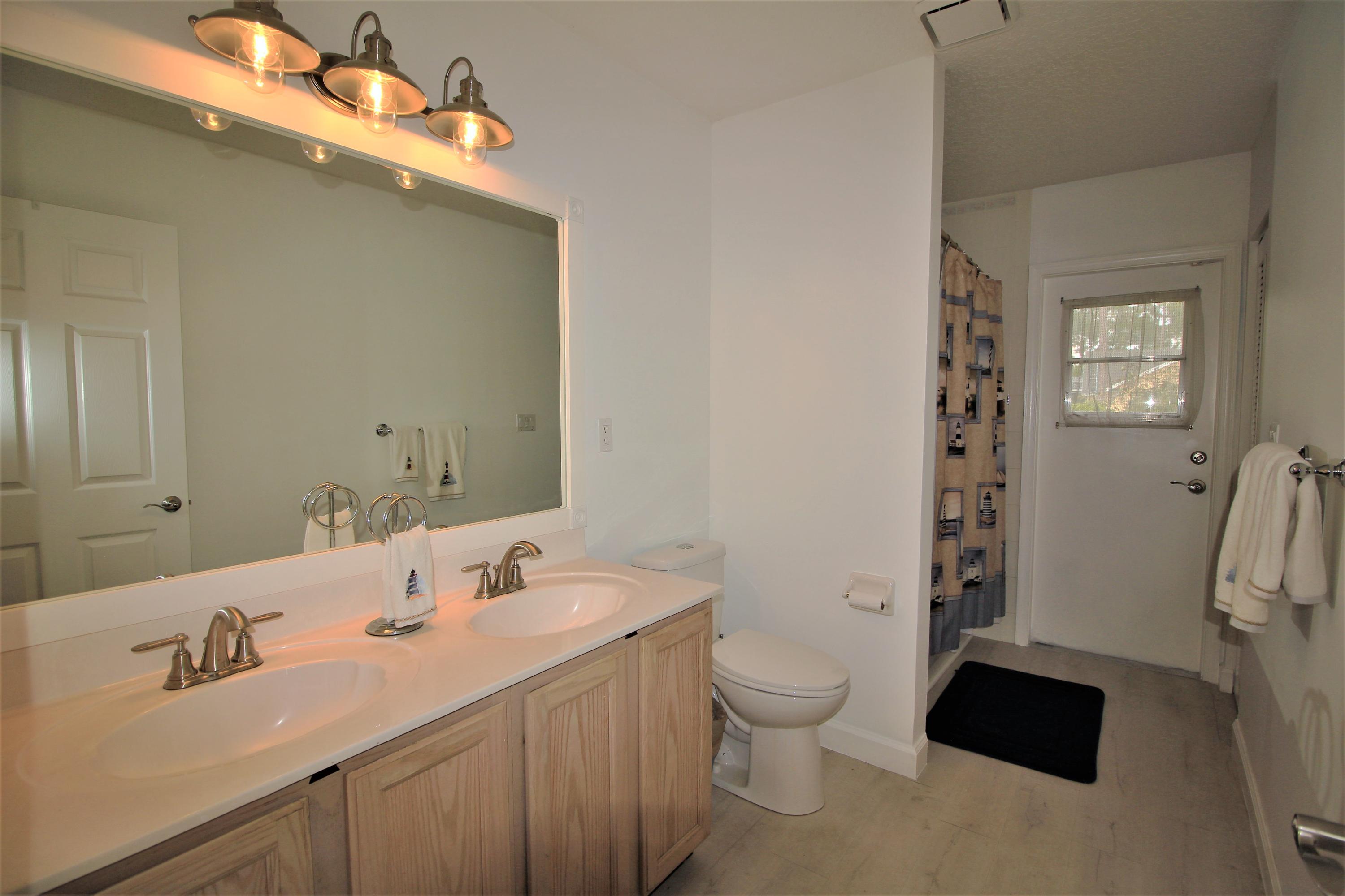 14082 86th Road North Loxahatchee, FL 33470 - Photo 22 of 39 21
