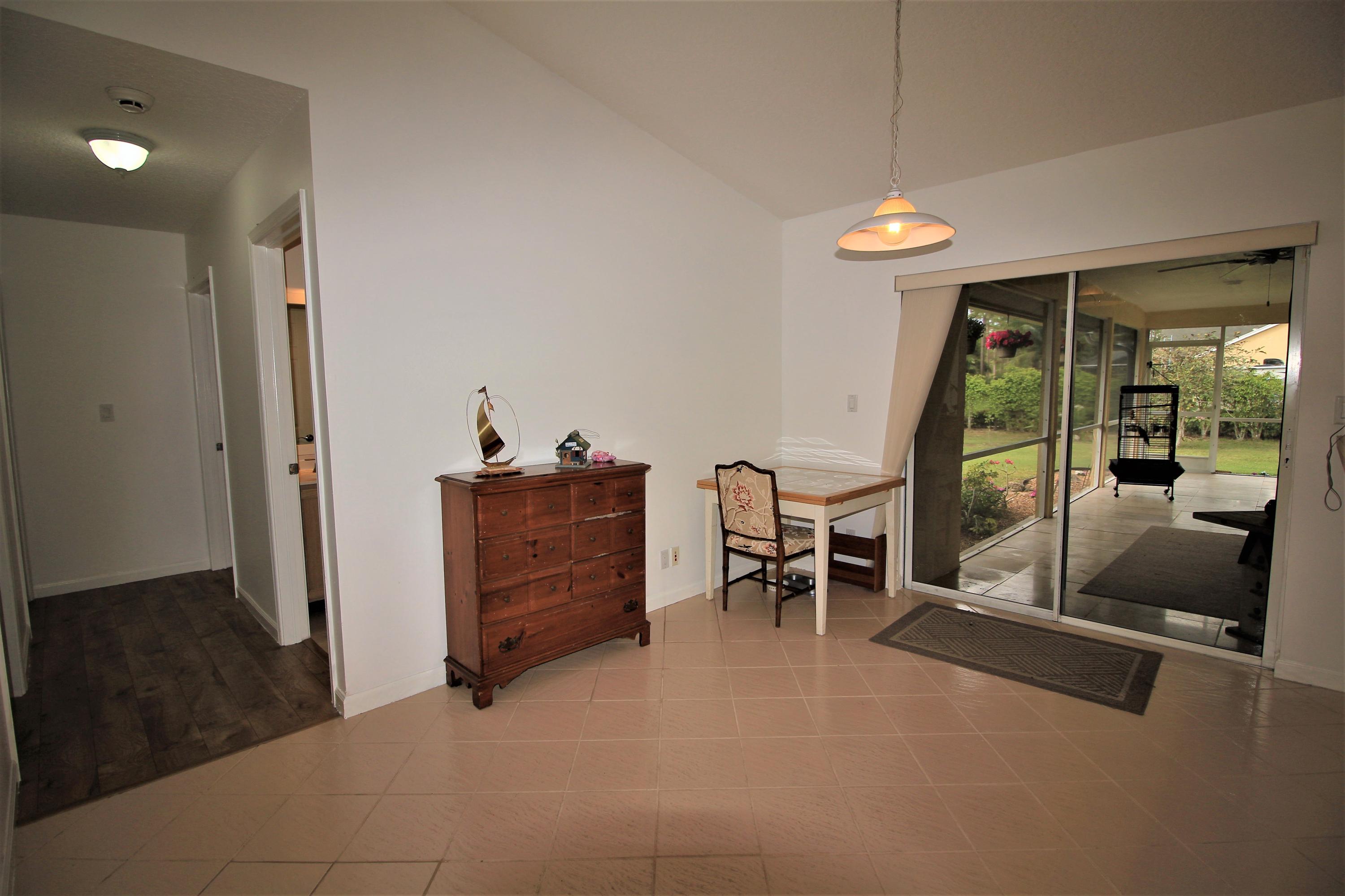 14082 86th Road North Loxahatchee, FL 33470 - Photo 23 of 39 22
