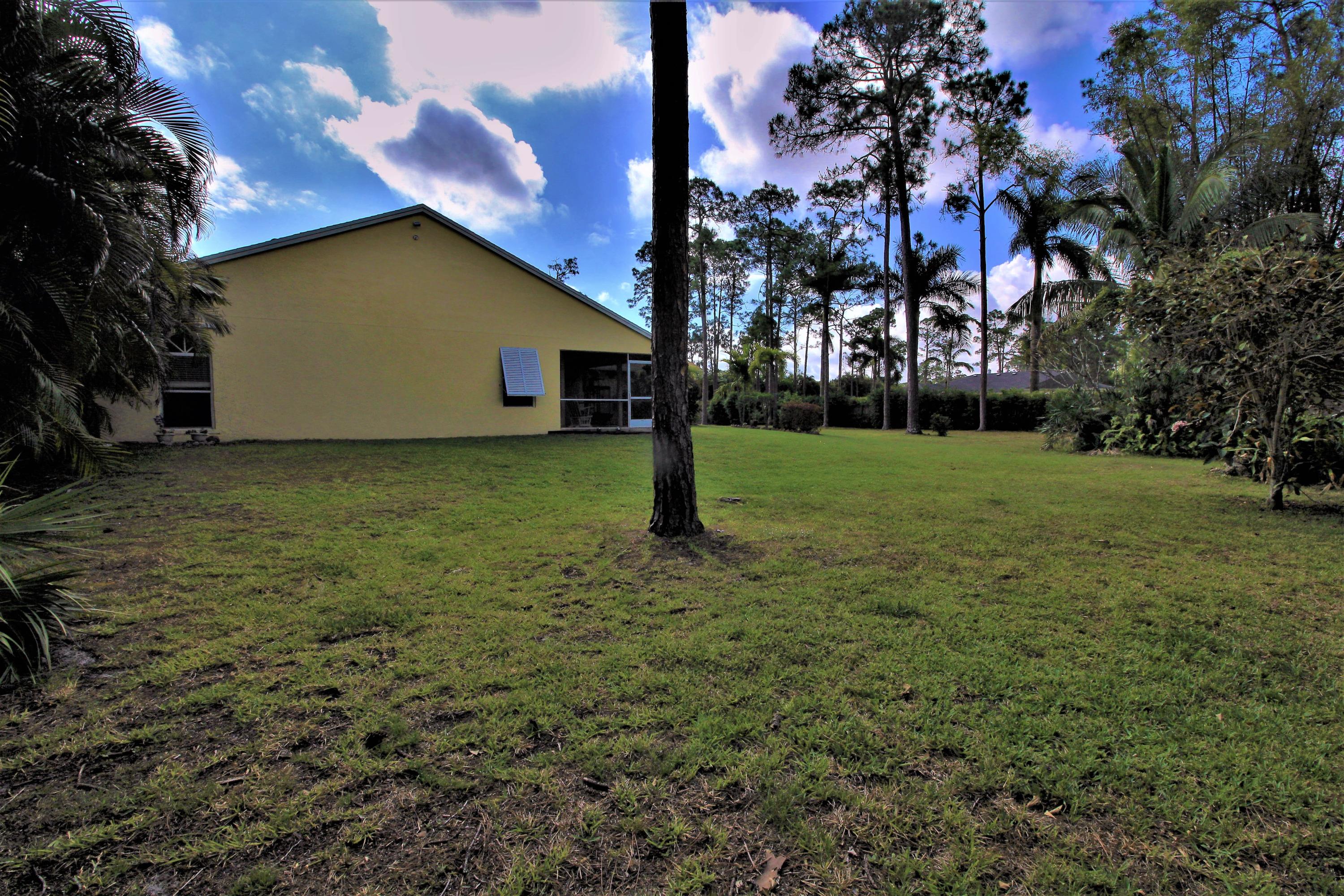 14082 86th Road North Loxahatchee, FL 33470 - Photo 31 of 39 31