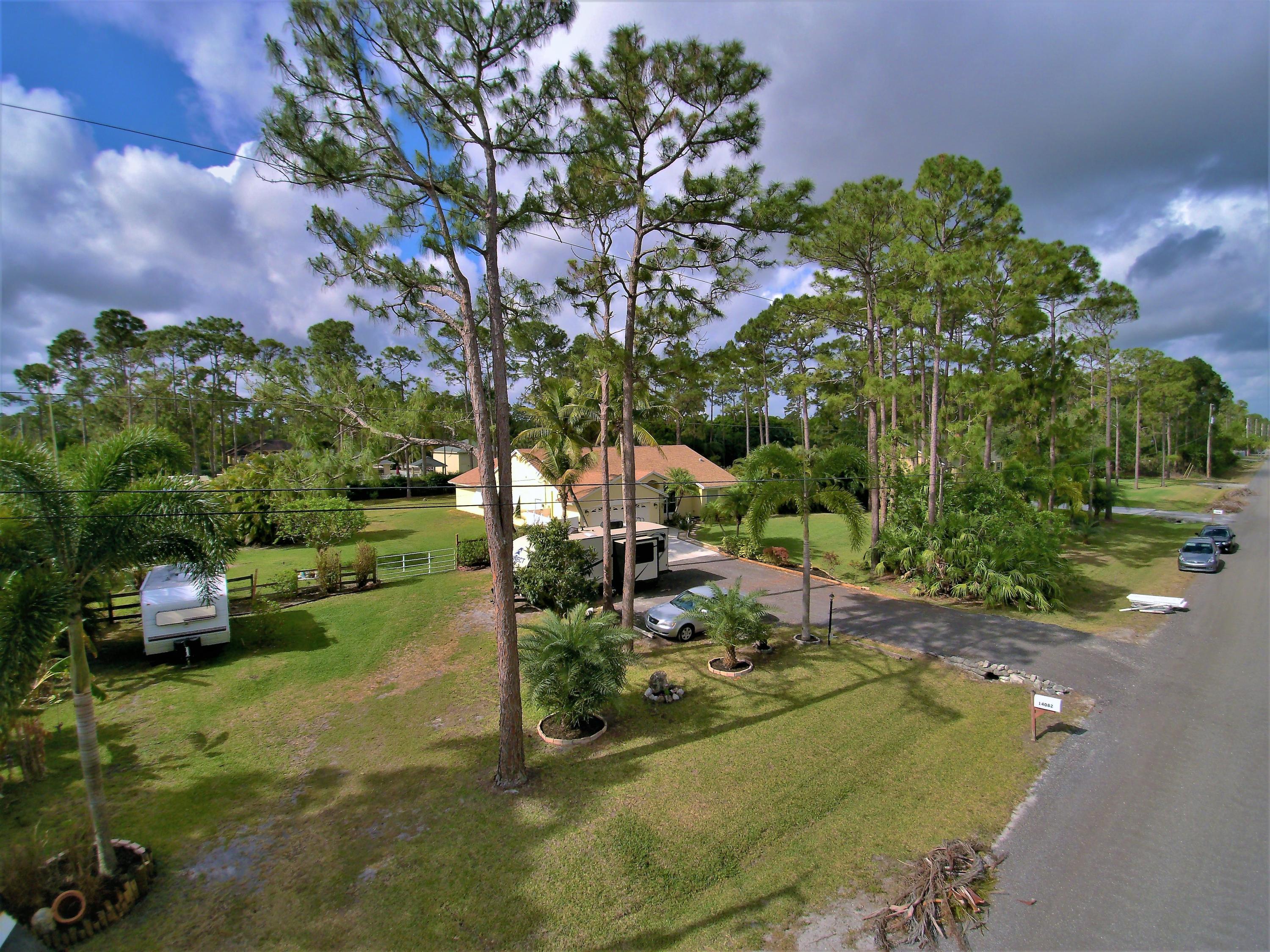 14082 86th Road North Loxahatchee, FL 33470 - Photo 33 of 39 YUNC0003 (2)
