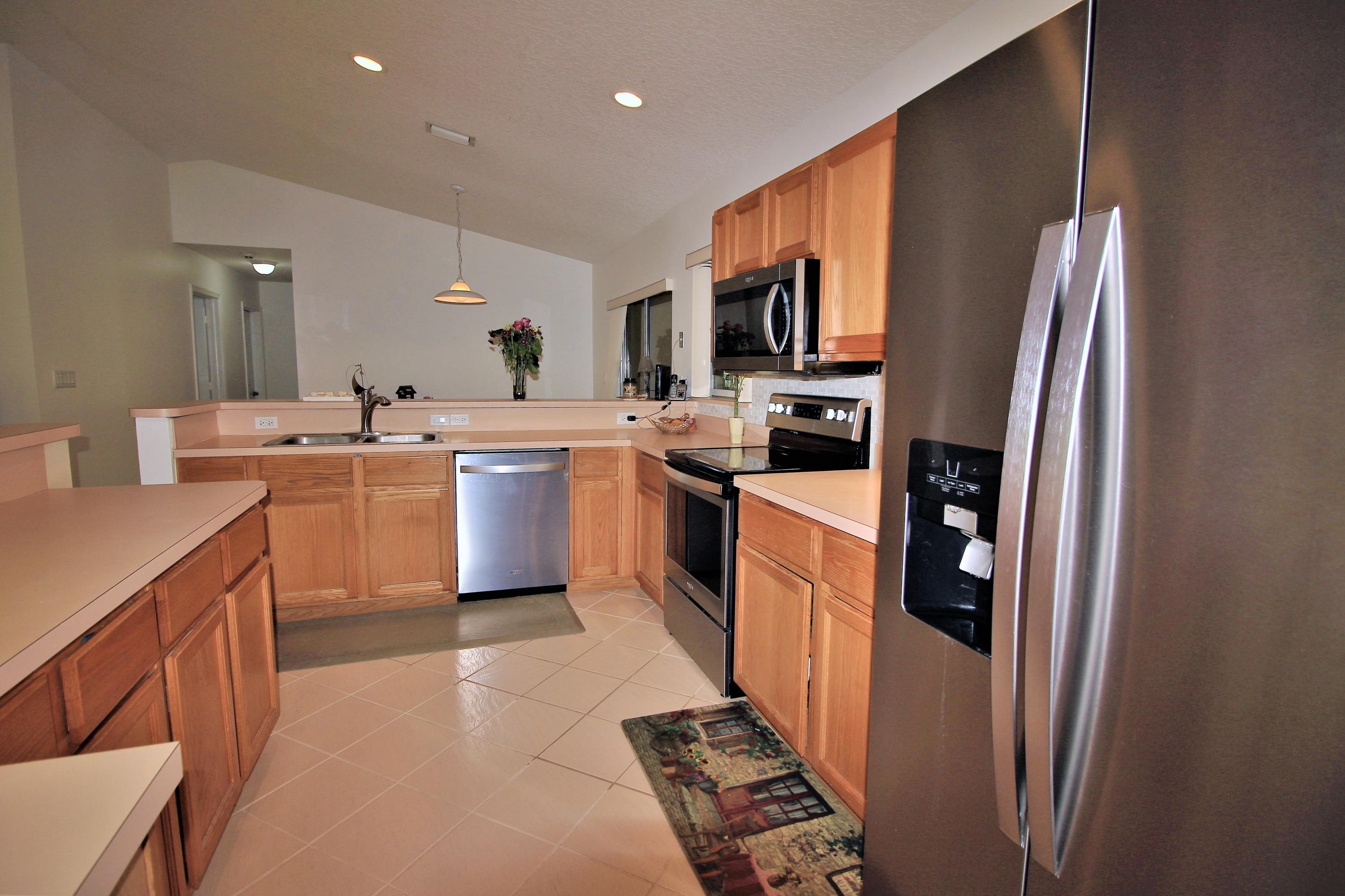 14082 86th Road North Loxahatchee, FL 33470 - Photo 7 of 39 11