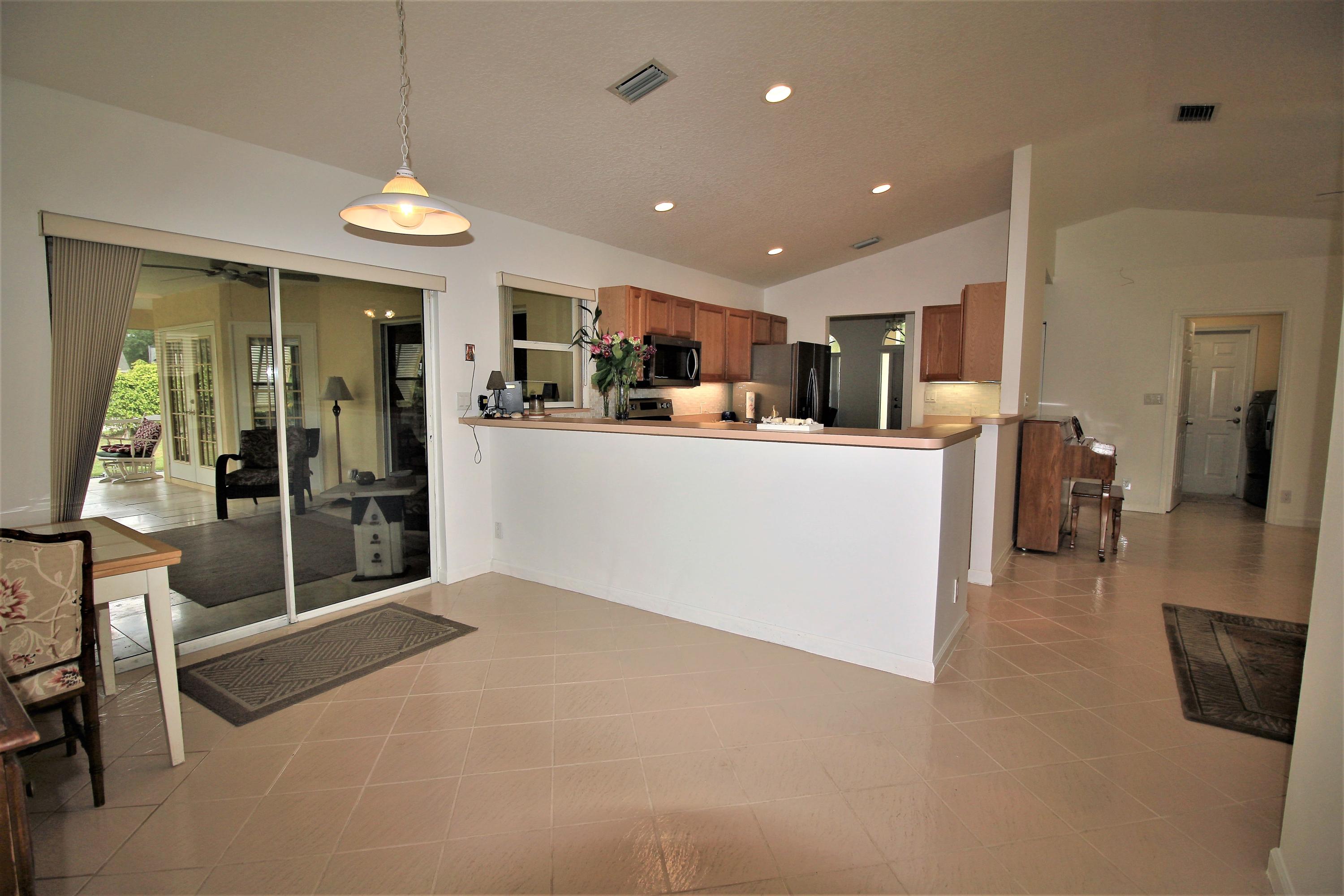 14082 86th Road North Loxahatchee, FL 33470 - Photo 9 of 39 13