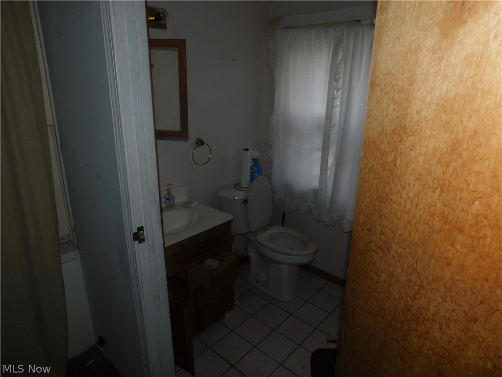 1176 Yellowstone Road Cleveland Heights, OH 44121 - Photo 11 of 22 Gallery Image 11