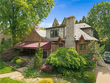 $675,000 | 1371 Navahoe Drive, Pittsburgh, PA 15228