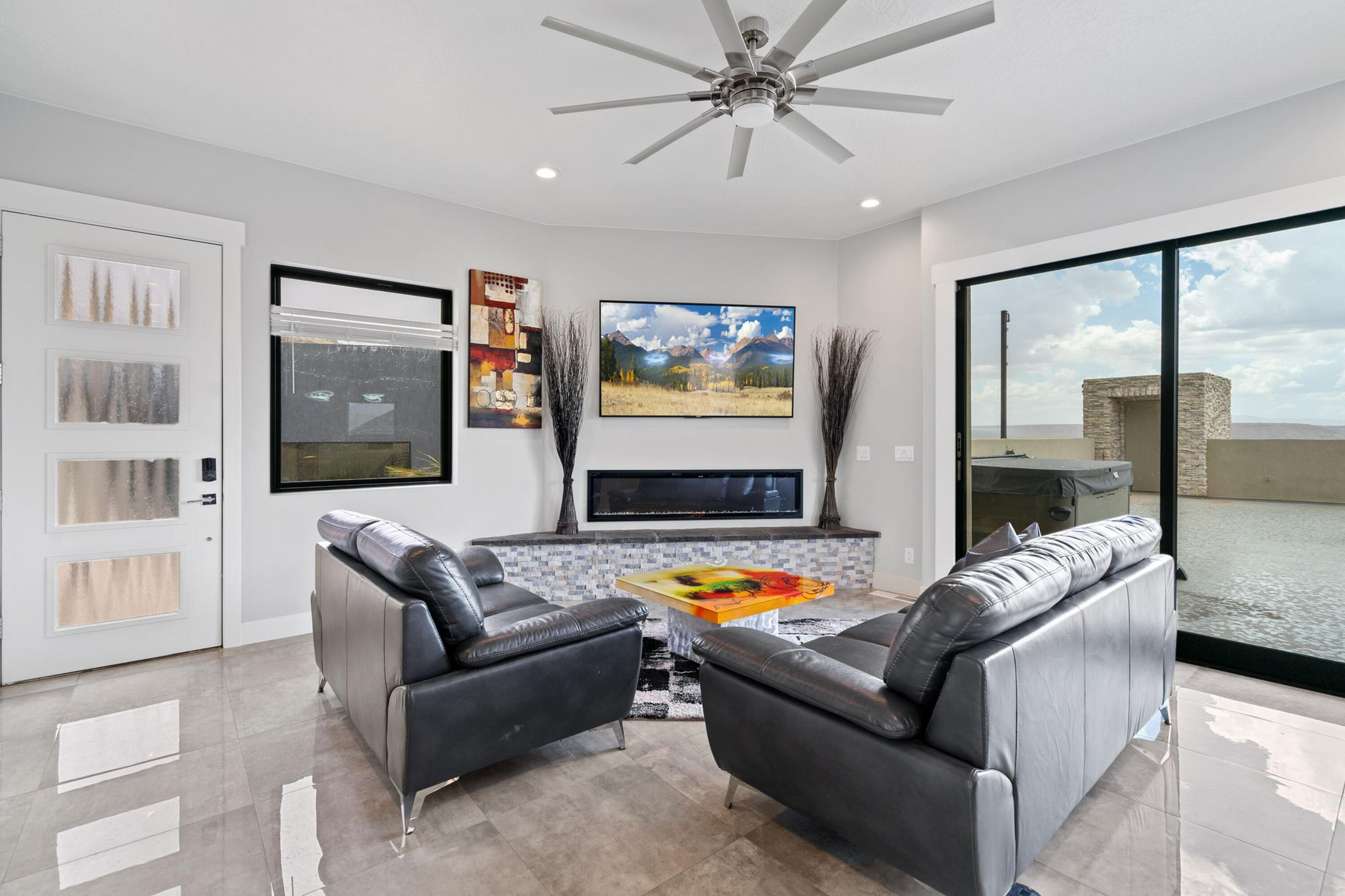 2829 South 3200 West Hurricane, UT 84737 - Photo 89 of 115 RV Living Room