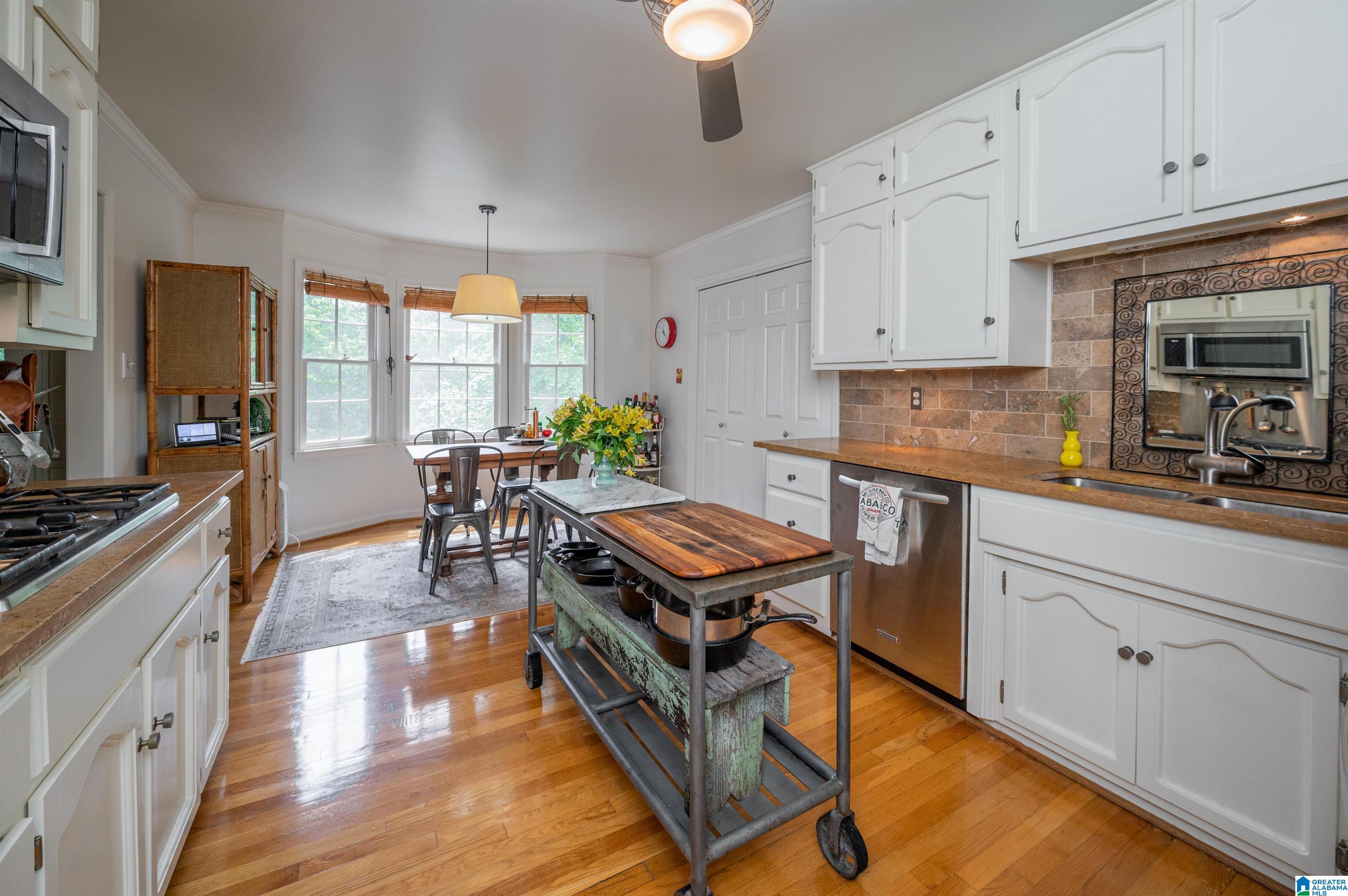 224 Oakmont Road Birmingham, AL 35244 - Photo 22 of 50
