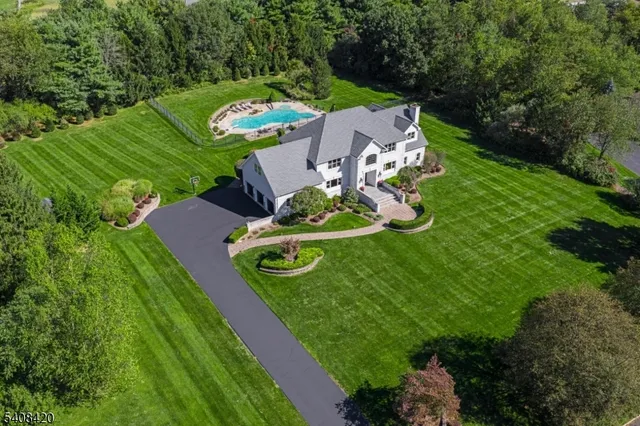 $1,450,000 | 231 Ronan Way, Neshanic Station, NJ 08853