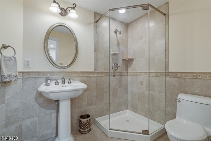 231 Ronan Way Neshanic Station, NJ 08853 - Photo 31 of 36