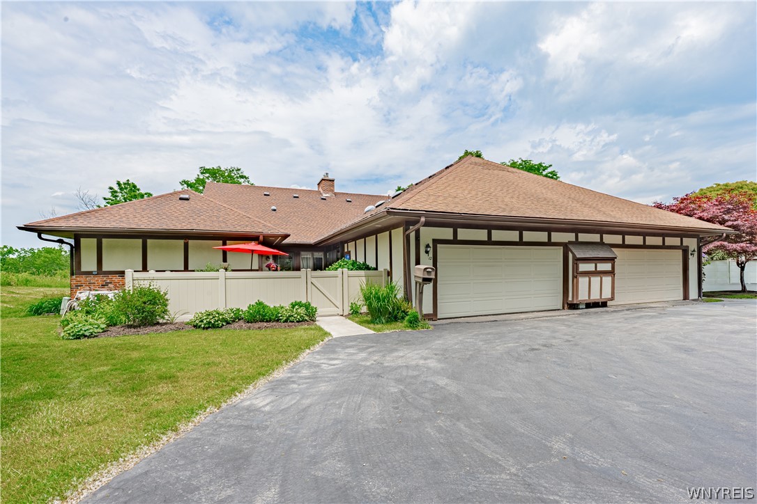 12 Gothic Lane Lockport, NY 14094 - Photo 42 of 43 Front View