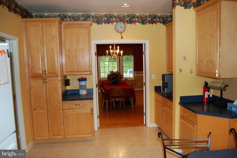 15 Bee Tree Road Parkton, MD 21120 - Photo 17 of 30 Kitchen