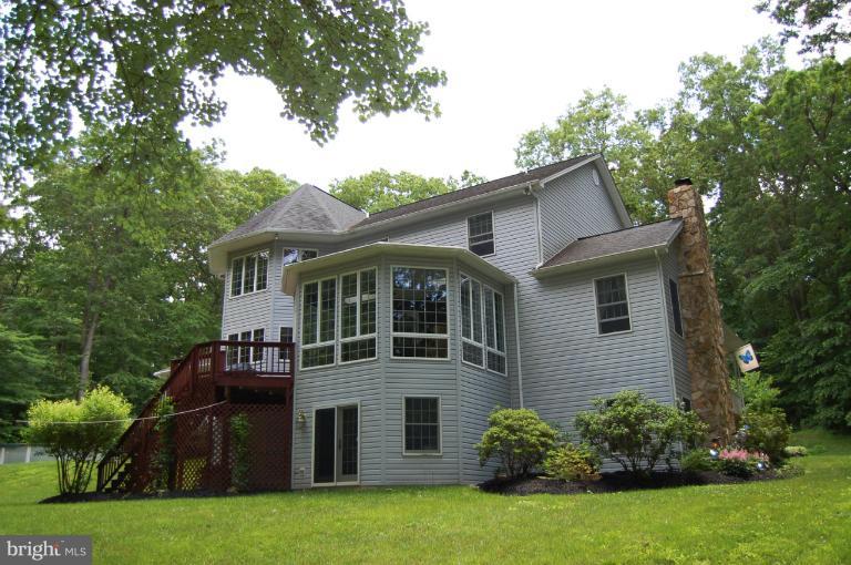 15 Bee Tree Road Parkton, MD 21120 - Photo 23 of 30 Exterior (Rear)