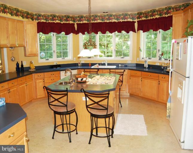 15 Bee Tree Road Parkton, MD 21120 - Photo 27 of 30 Kitchen