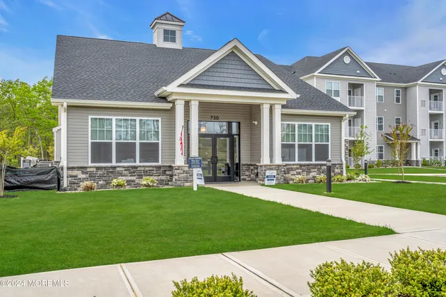 $350,990 | 750 Lighthouse Drive, Unit 1103, Barnegat, NJ 08005