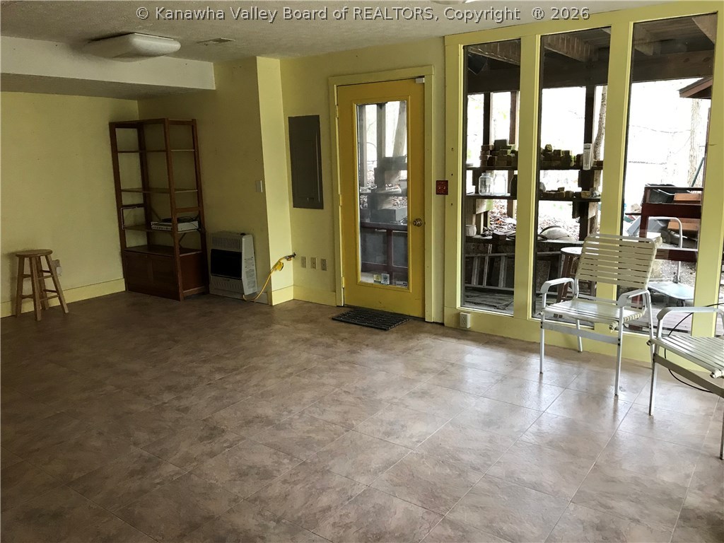 123 Falls Run Road Charleston, WV 25311 - Photo 22 of 30 Gallery Image 22
