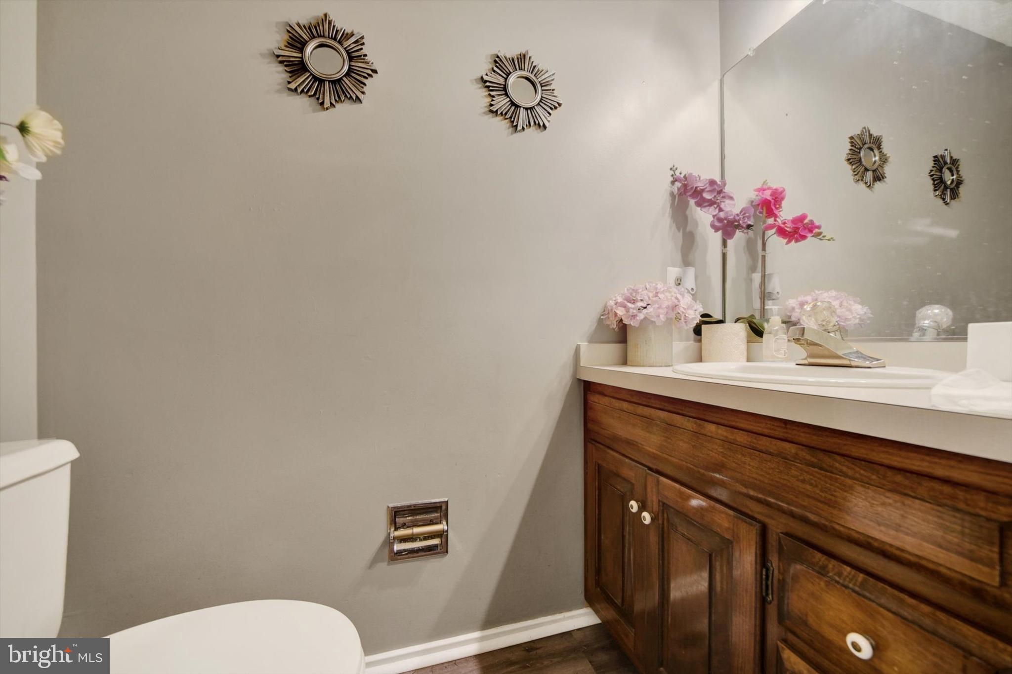 9 1st Light Court Rosedale, MD 21237 - Photo 6 of 29