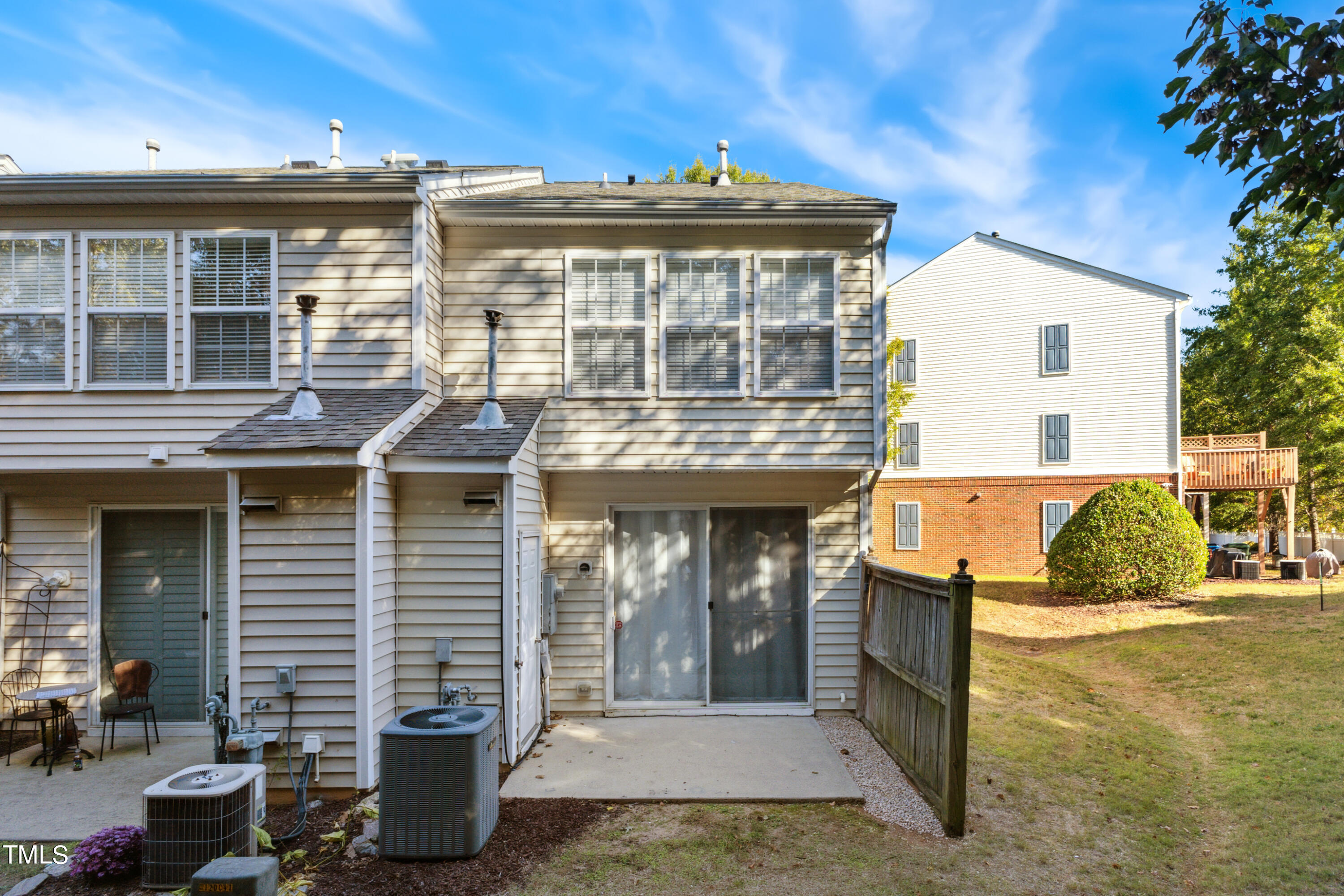 1824 Natalie Brook Way Raleigh, NC 27609 - Photo 25 of 28 a view of a house with sitting area