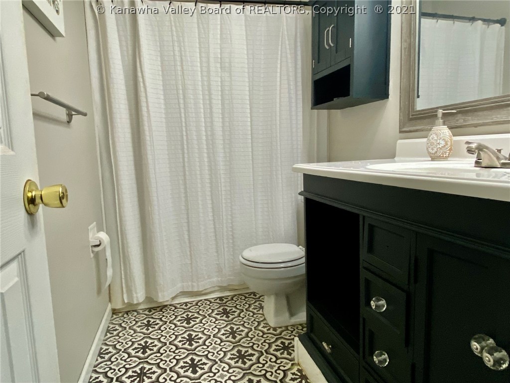 5305 Big Tyler Road, Unit 11 Charleston, WV 25313 - Photo 11 of 11 Gallery Image 11
