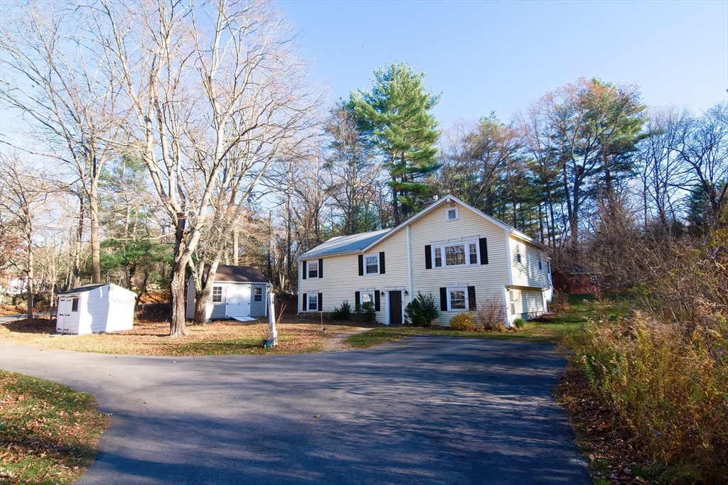 989 Concord Road Marlborough, MA 01752 - Photo 2 of 29 Gallery Image 2