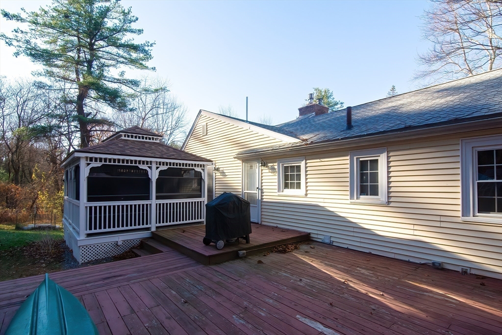 989 Concord Road Marlborough, MA 01752 - Photo 22 of 29 Gallery Image 22