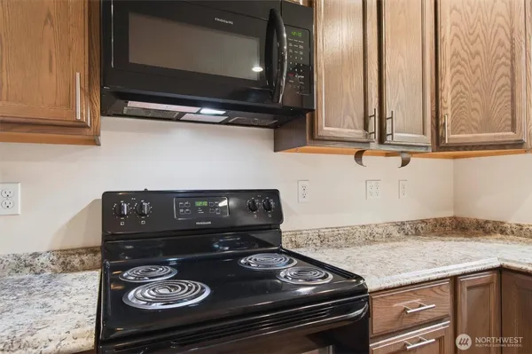 $439,500 | 2926 37th Avenue, Longview, WA 98632