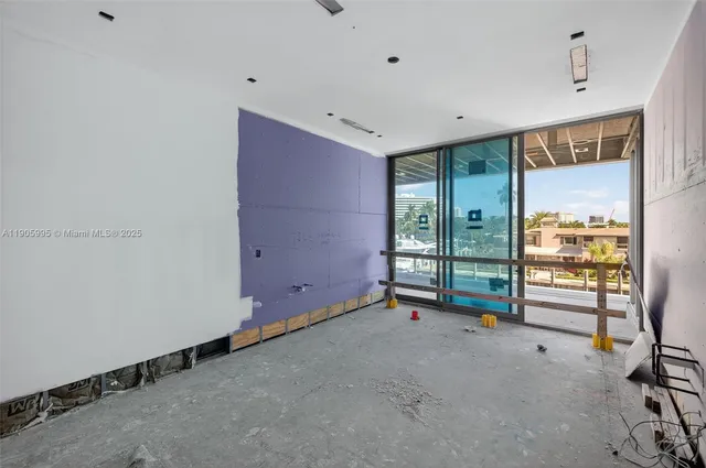 $14,900,000 | 430 Royal Plaza Drive, Fort Lauderdale, FL 33301