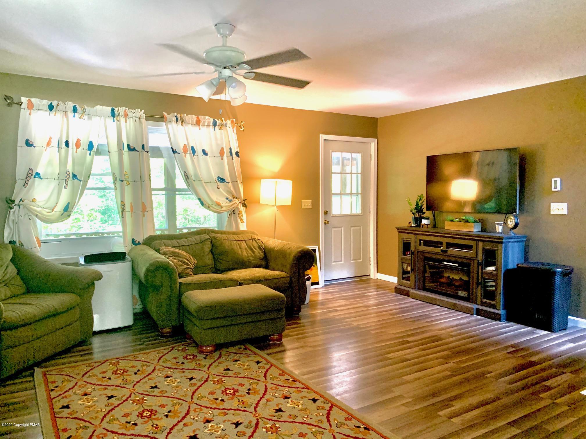 1270 Mountain Road Kunkletown, PA 18058 - Photo 1 of 17 Living Room view 2