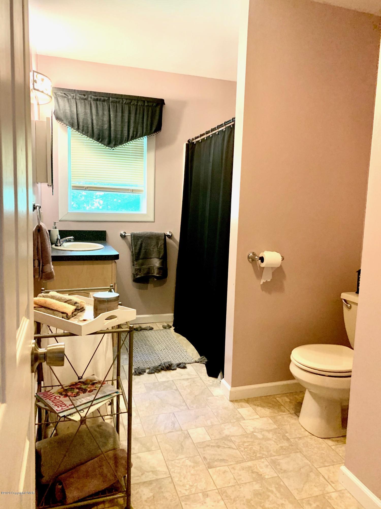 1270 Mountain Road Kunkletown, PA 18058 - Photo 6 of 17 1st Fl Main Bathroom