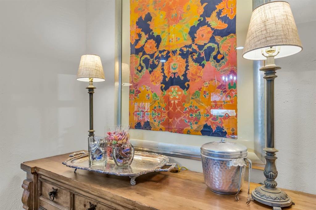 9780 North County Road Frisco, TX 75033 - Photo 14 of 36 a dining room with table and chairs