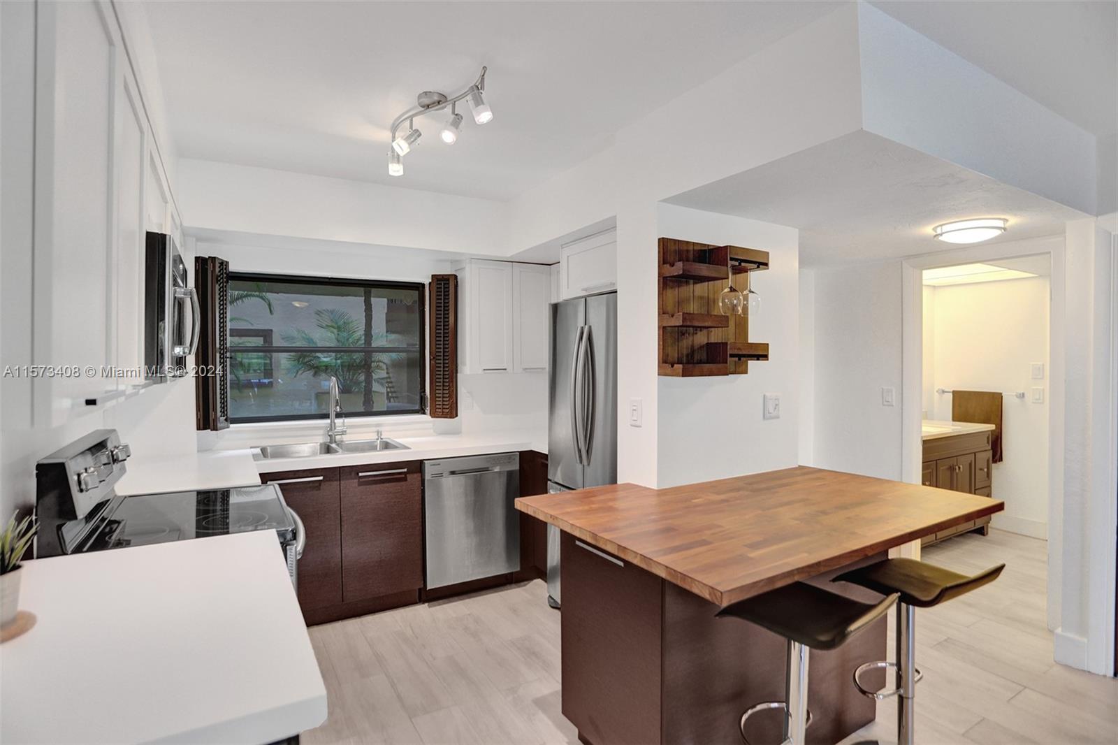 6060 South Falls Cir Dr Unit 205  