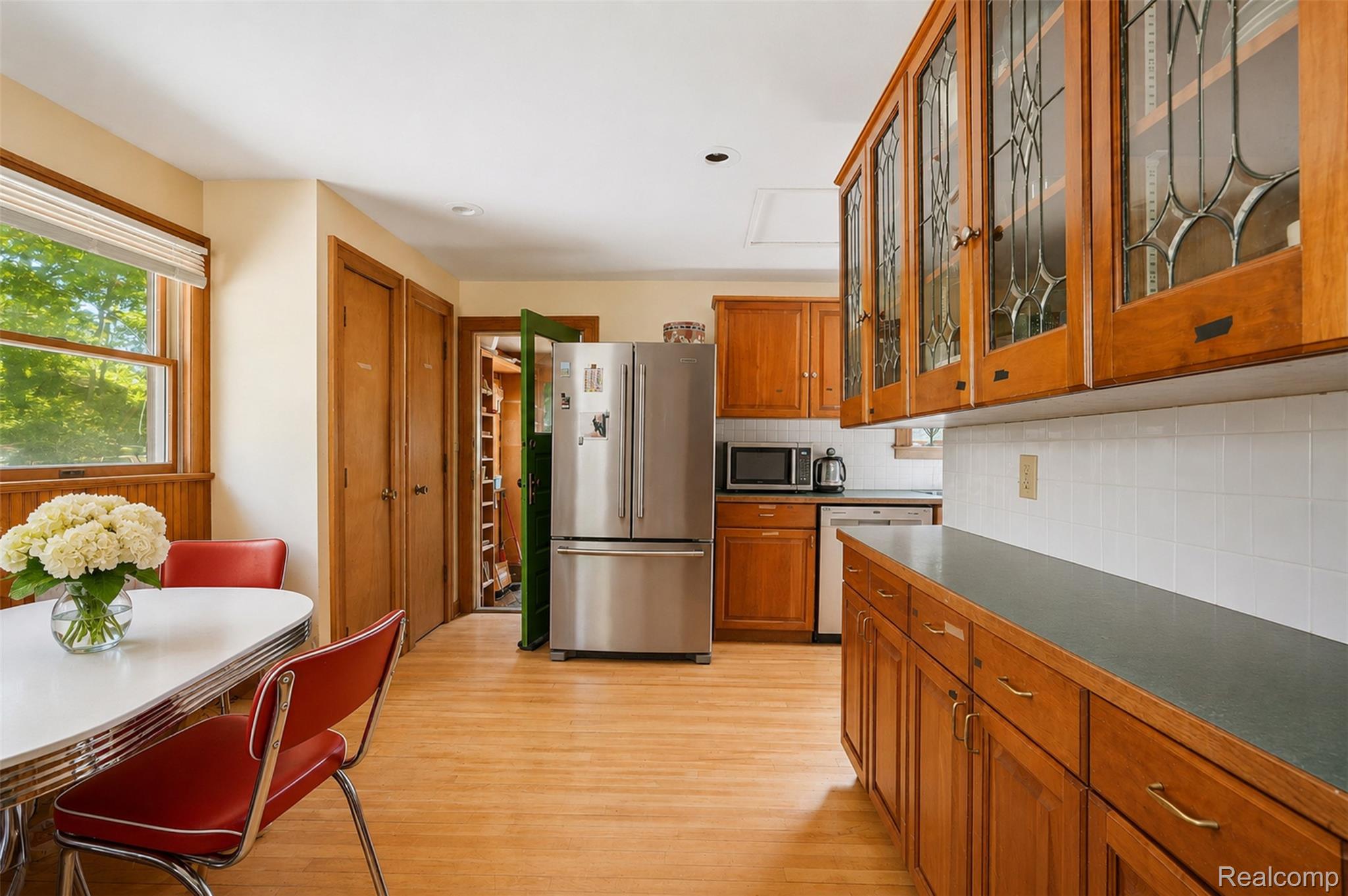 604 Spring Street Ann Arbor, MI 48103 - Photo 8 of 21 staging (3).jpg