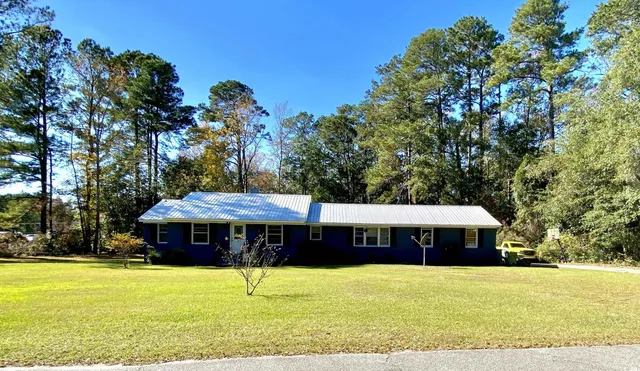 $184,000 | 501 North Nichols Street, Nichols, SC 29581
