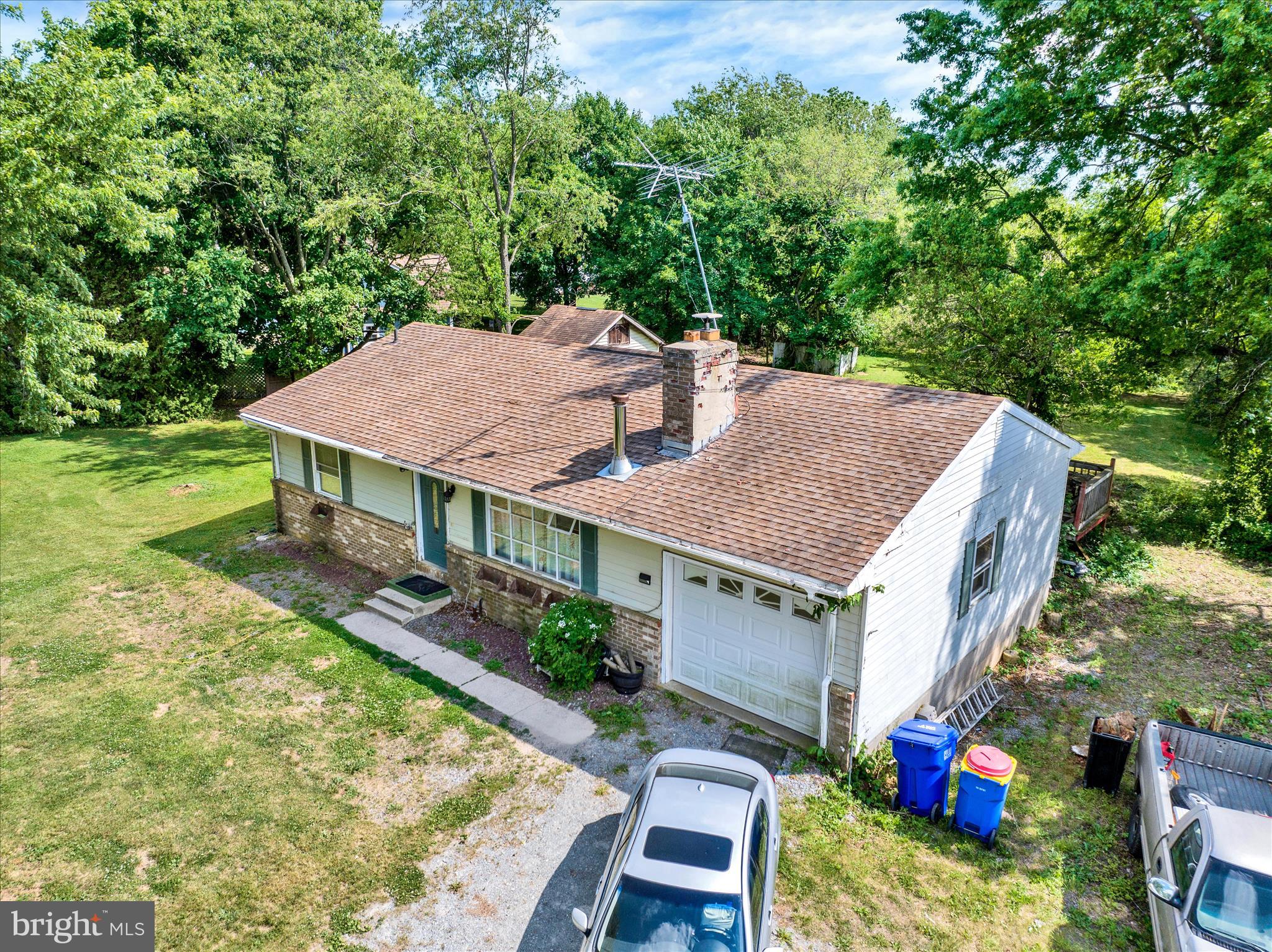 7256 Church Road Felton, PA 17322 - Photo 2 of 18
