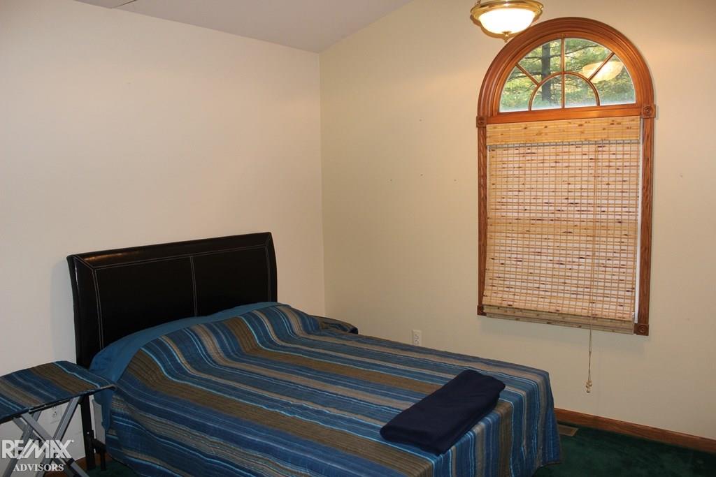8926 Big Hand Road Columbus, MI 48063 - Photo 10 of 22