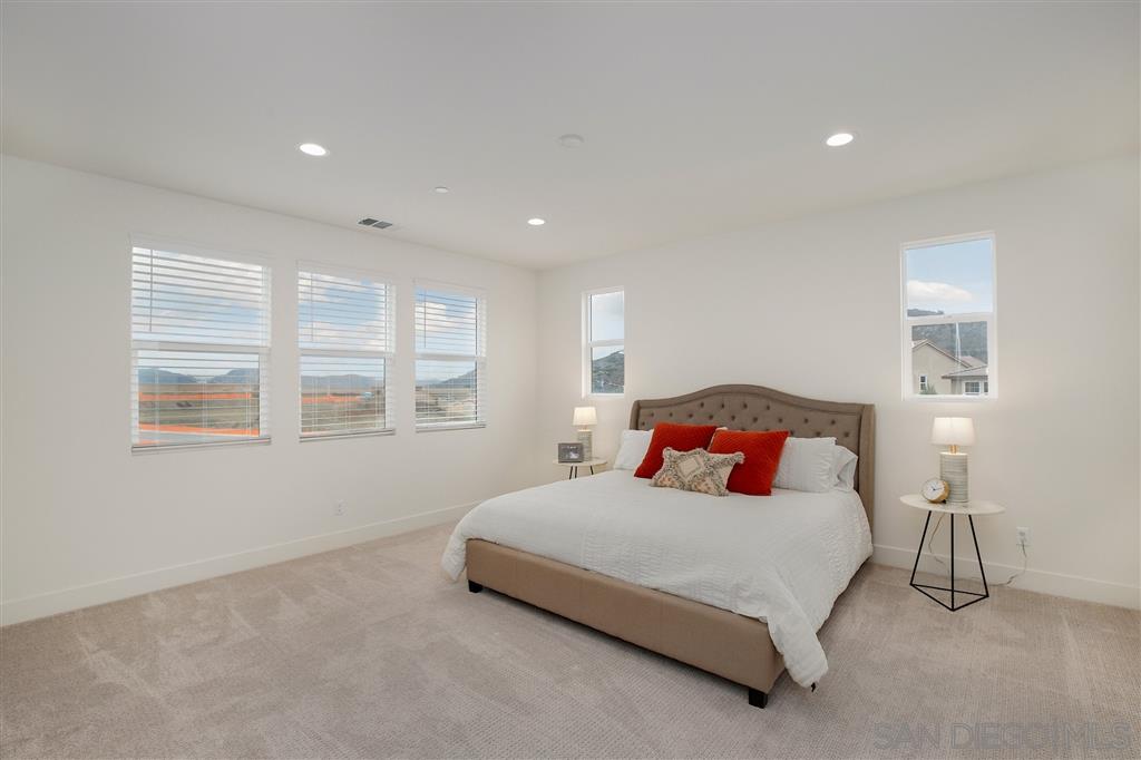 227 Ventasso Way Fallbrook, CA 92028 - Photo 11 of 25