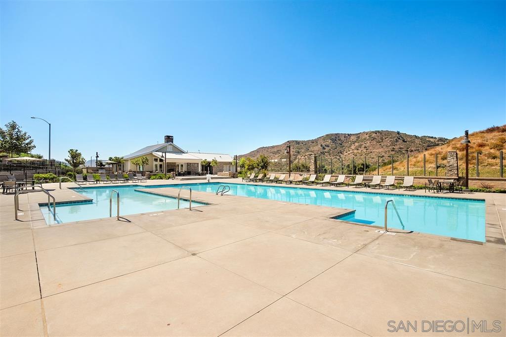 227 Ventasso Way Fallbrook, CA 92028 - Photo 23 of 25