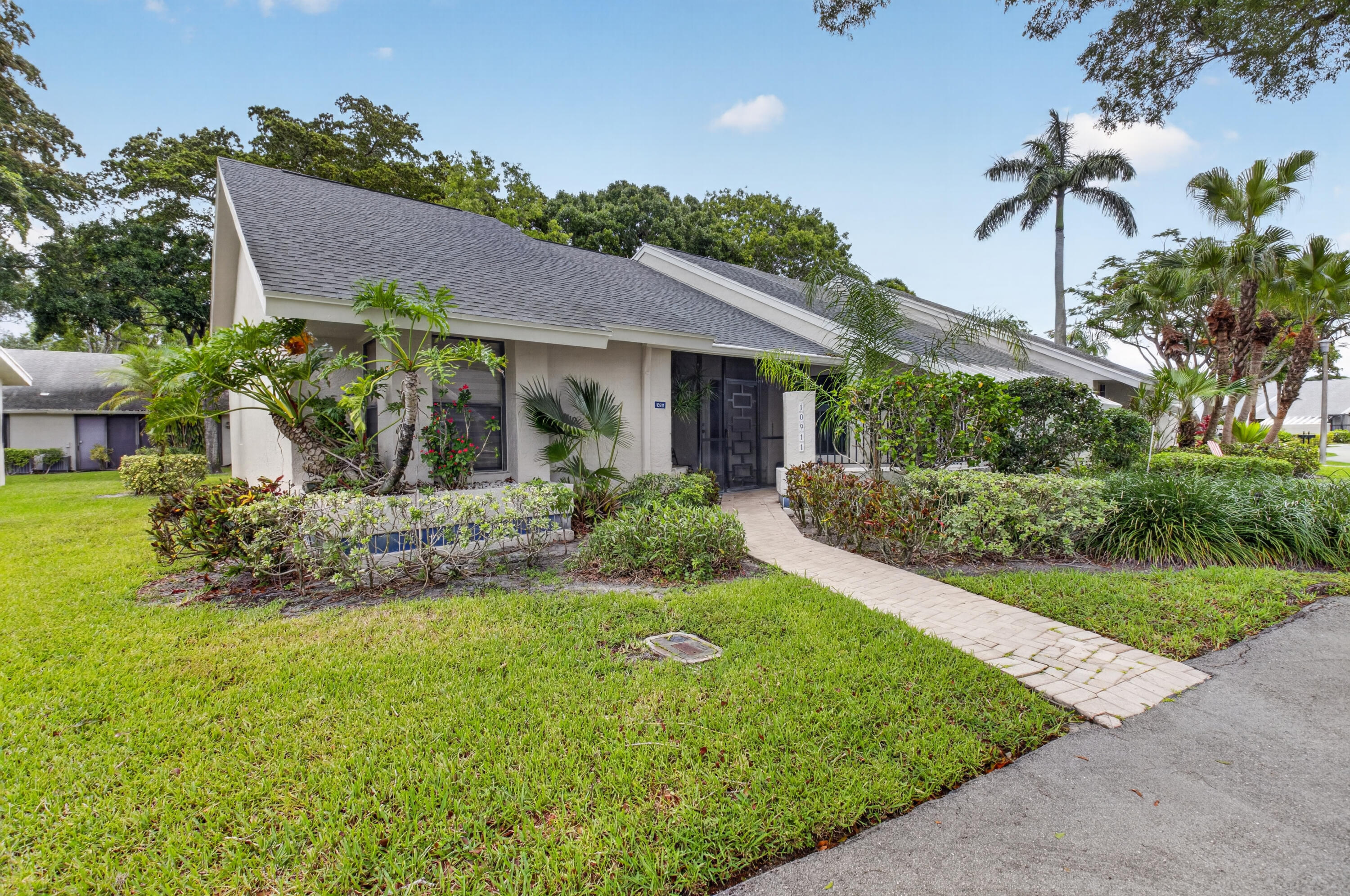 10911 Lake Front Place Boca Raton, FL 33498 - Photo 28 of 46 DSC_7350