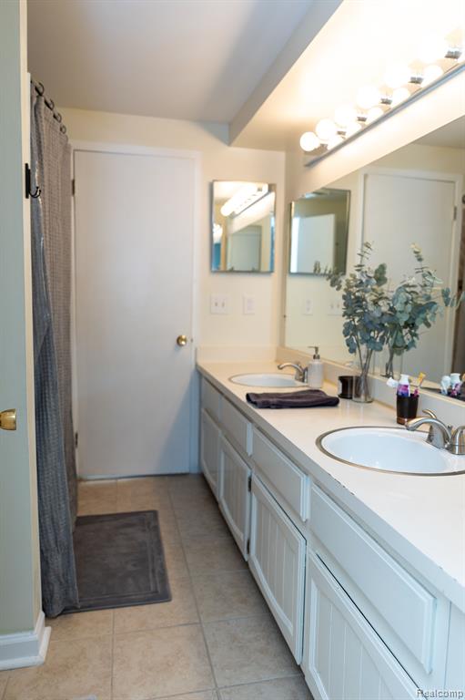 32115 West 12 Mile Road, Unit 5 Farmington Hills, MI 48334 - Photo 22 of 38