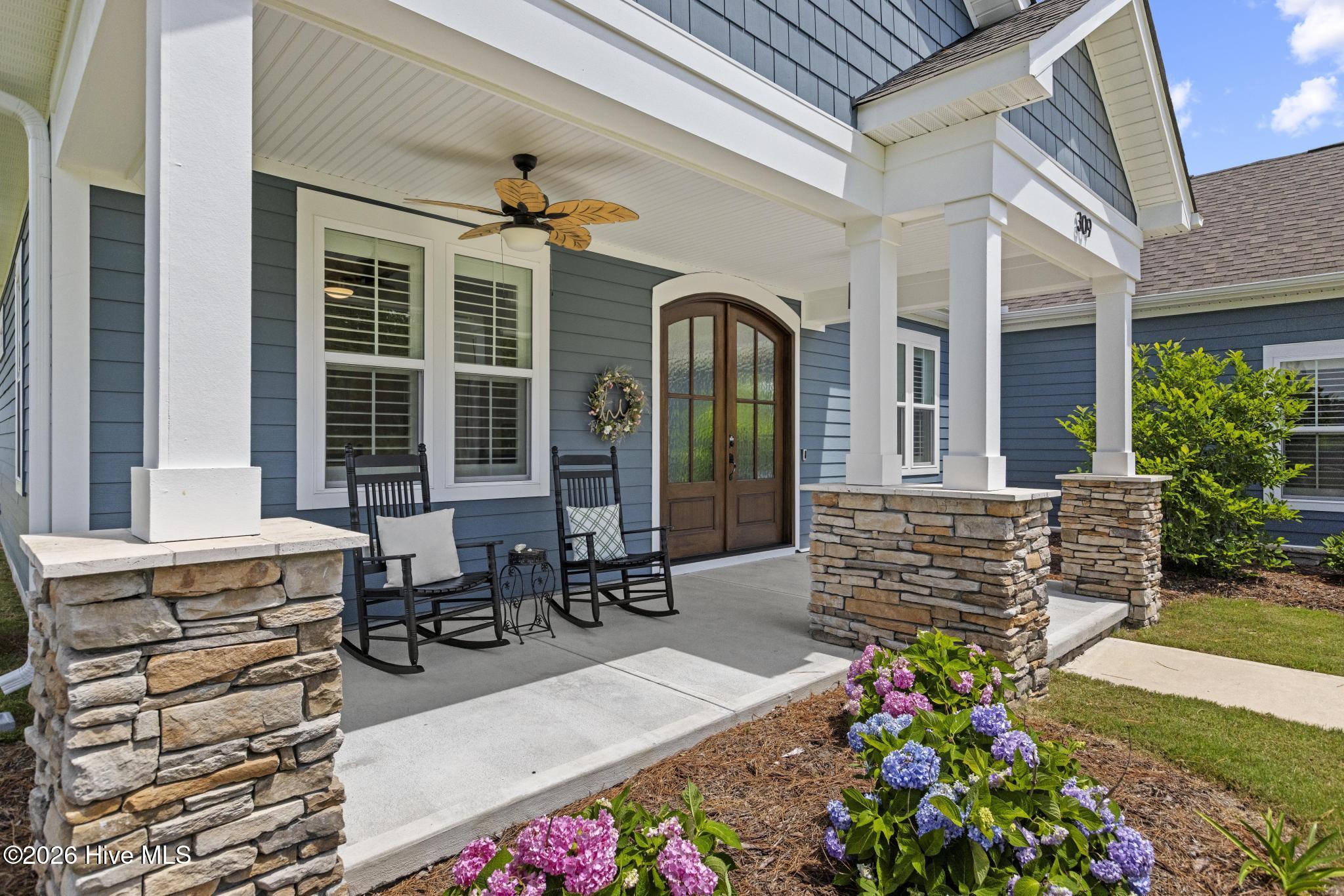 309 Livingston Court Holly Ridge, NC 28445 - Photo 3 of 66 425A5510