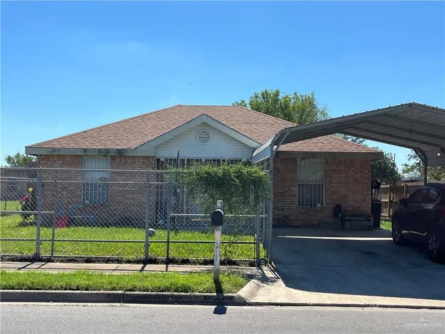 $1,100 | 713 West Dove Avenue, Pharr, TX 78577