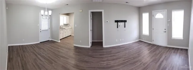 $1,100 | 713 West Dove Avenue, Pharr, TX 78577