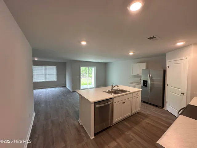 $1,995 | 1516 East Black Squirrel Lane Southeast, Bolivia, NC 28422